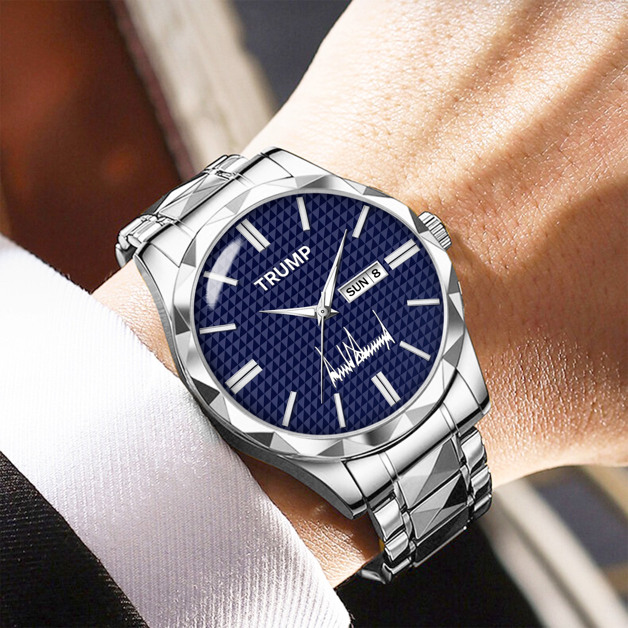 TRUMP Watch 2026 Luxury Silver – Signature Blue Dial