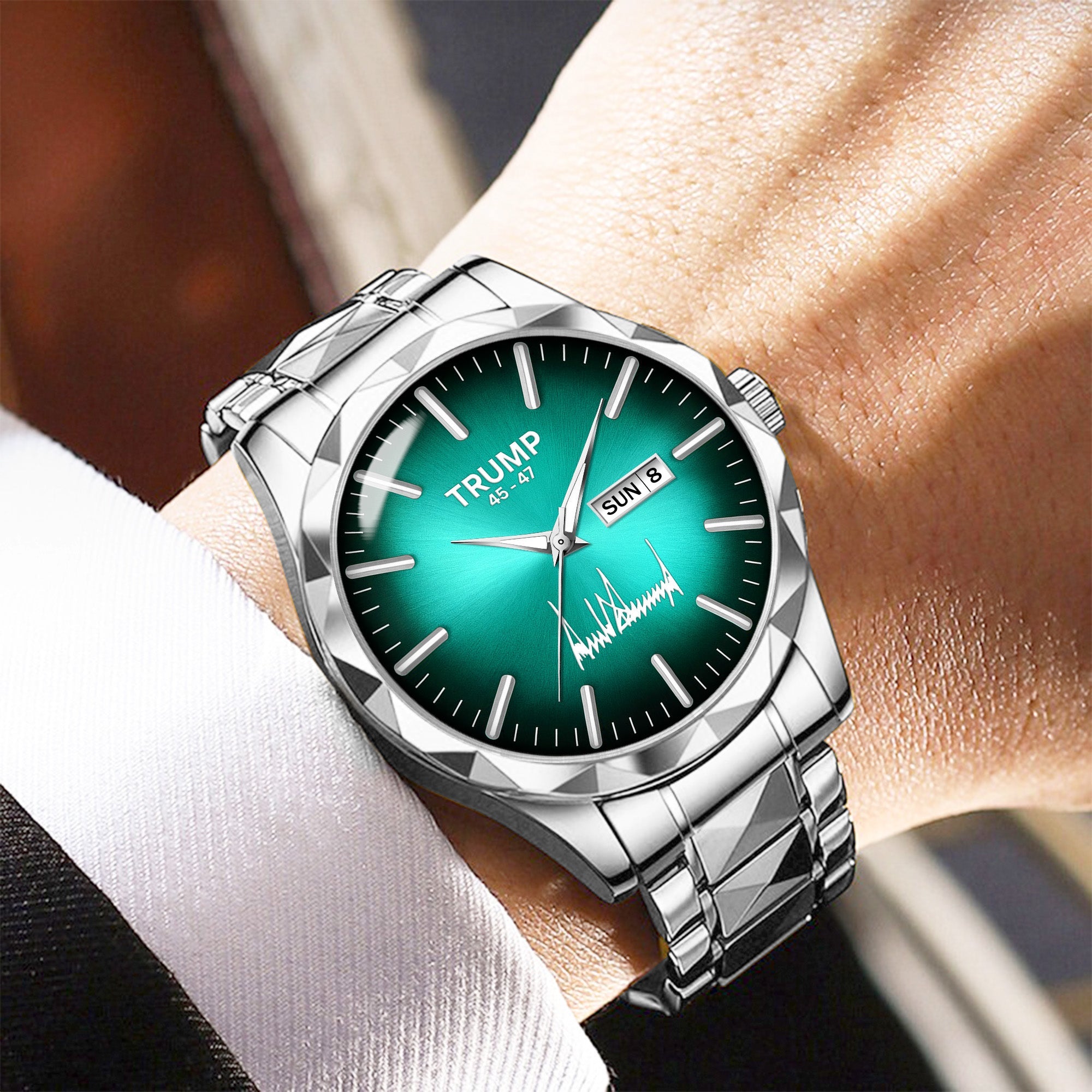 TRUMP Watch 2026 Luxury Silver – Emerald Green Sunburst Dial