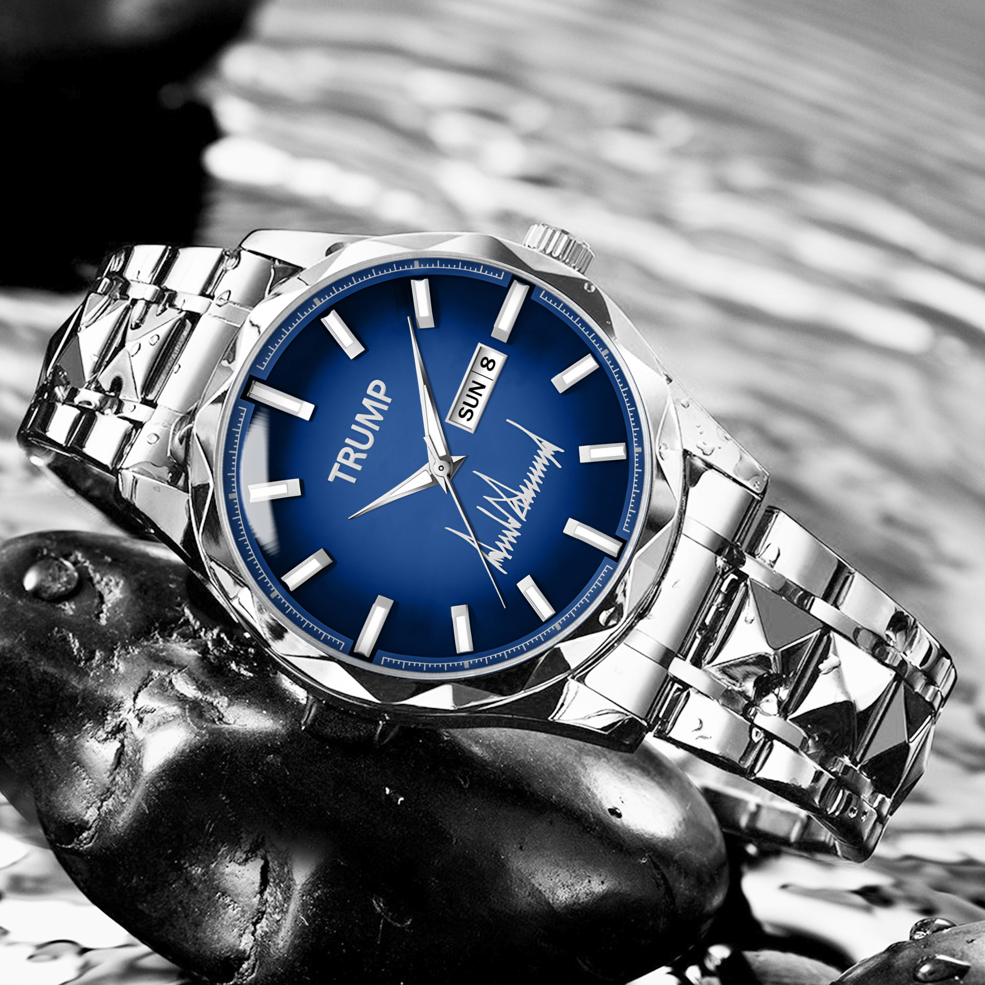 TRUMP Watch 2026 Signature – Bold Patriot Blue Dial – Watch for Men