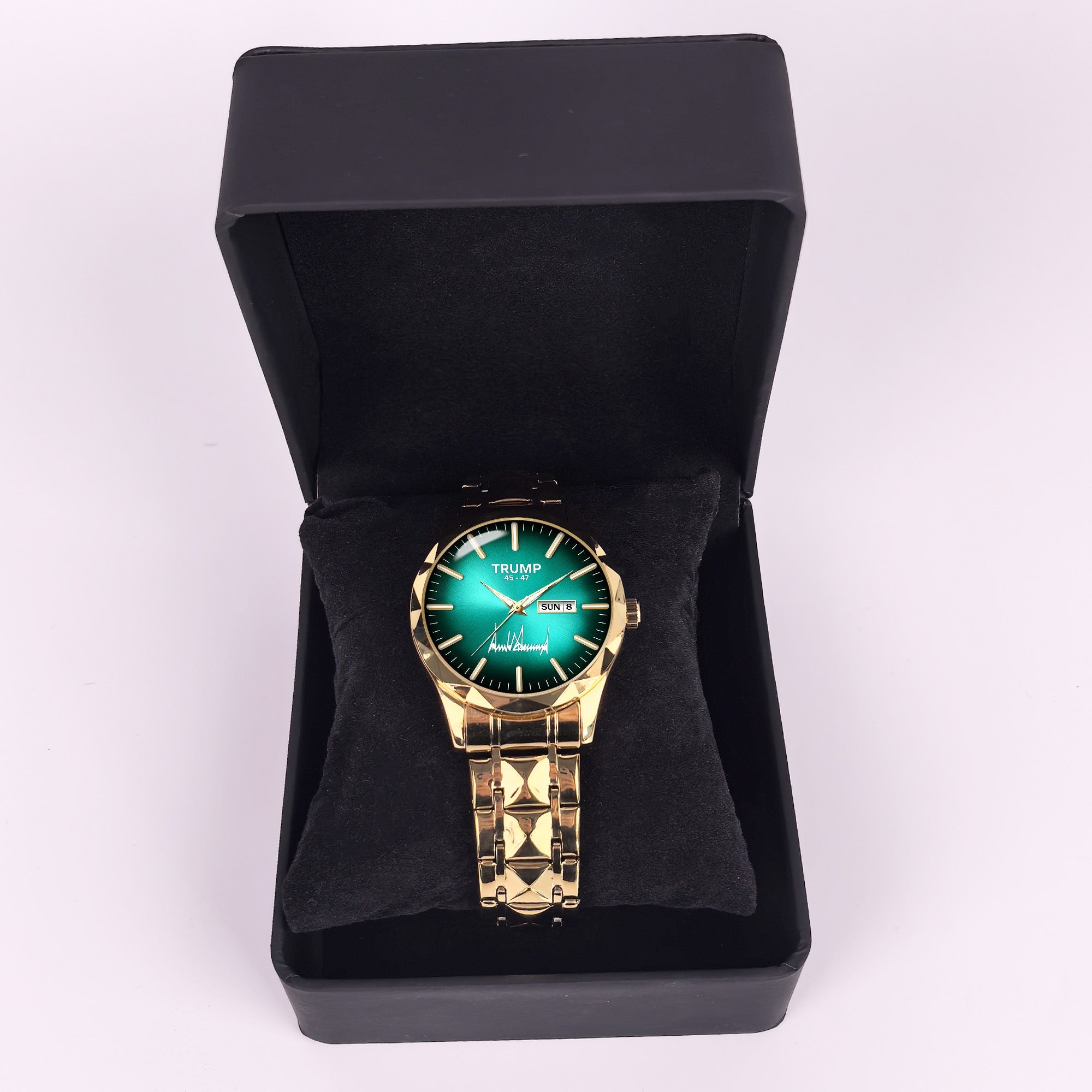 TRUMP 45-47 Watch 2026 Luxury Gold – Emerald Green Sunburst Dia