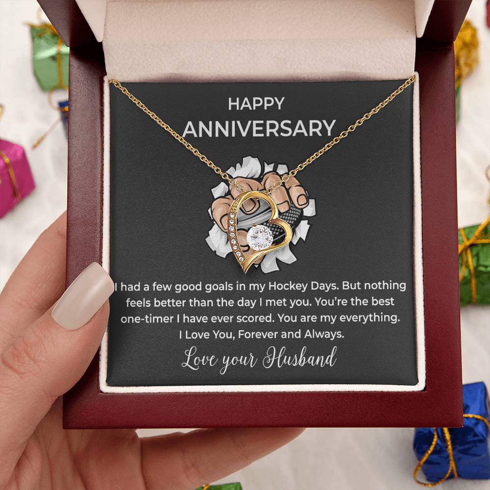 Make Your Wife Smile By Giving Her This Beautiful Necklace - Forever Love Necklace