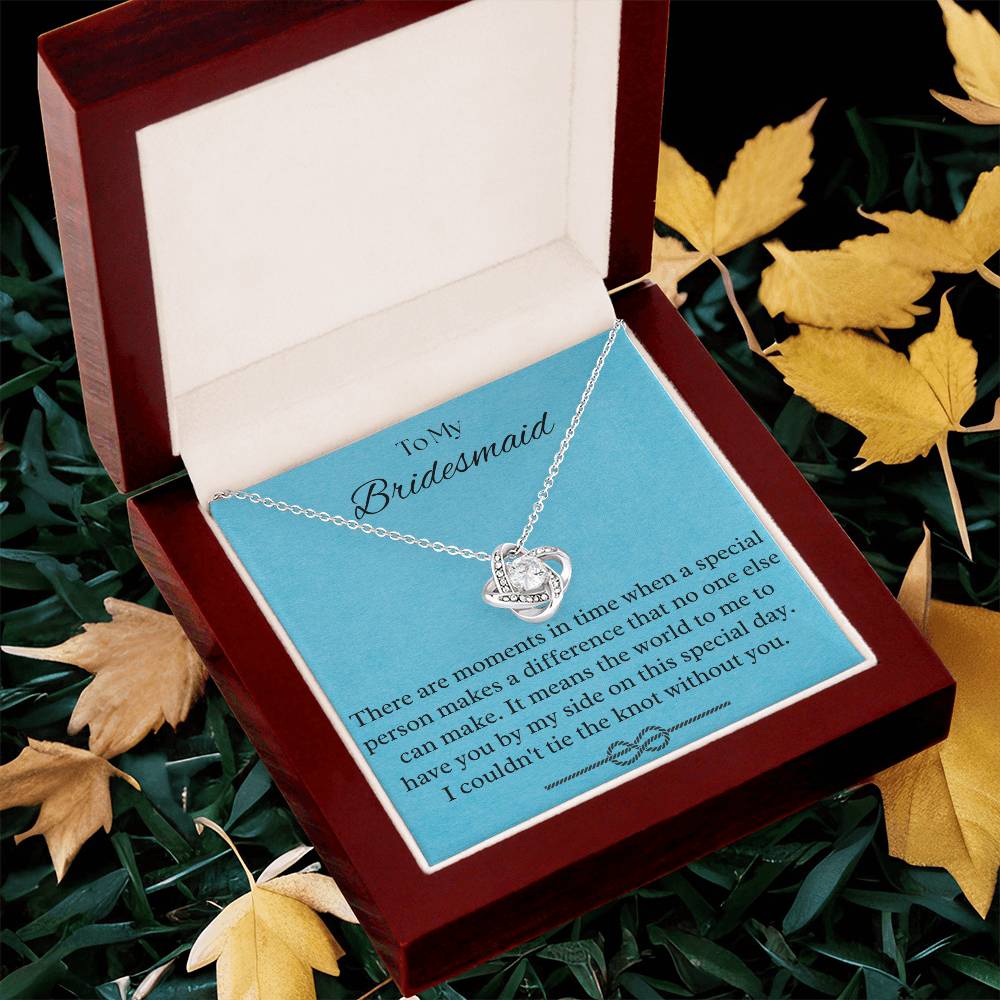 Bridesmai Love Knot Necklace