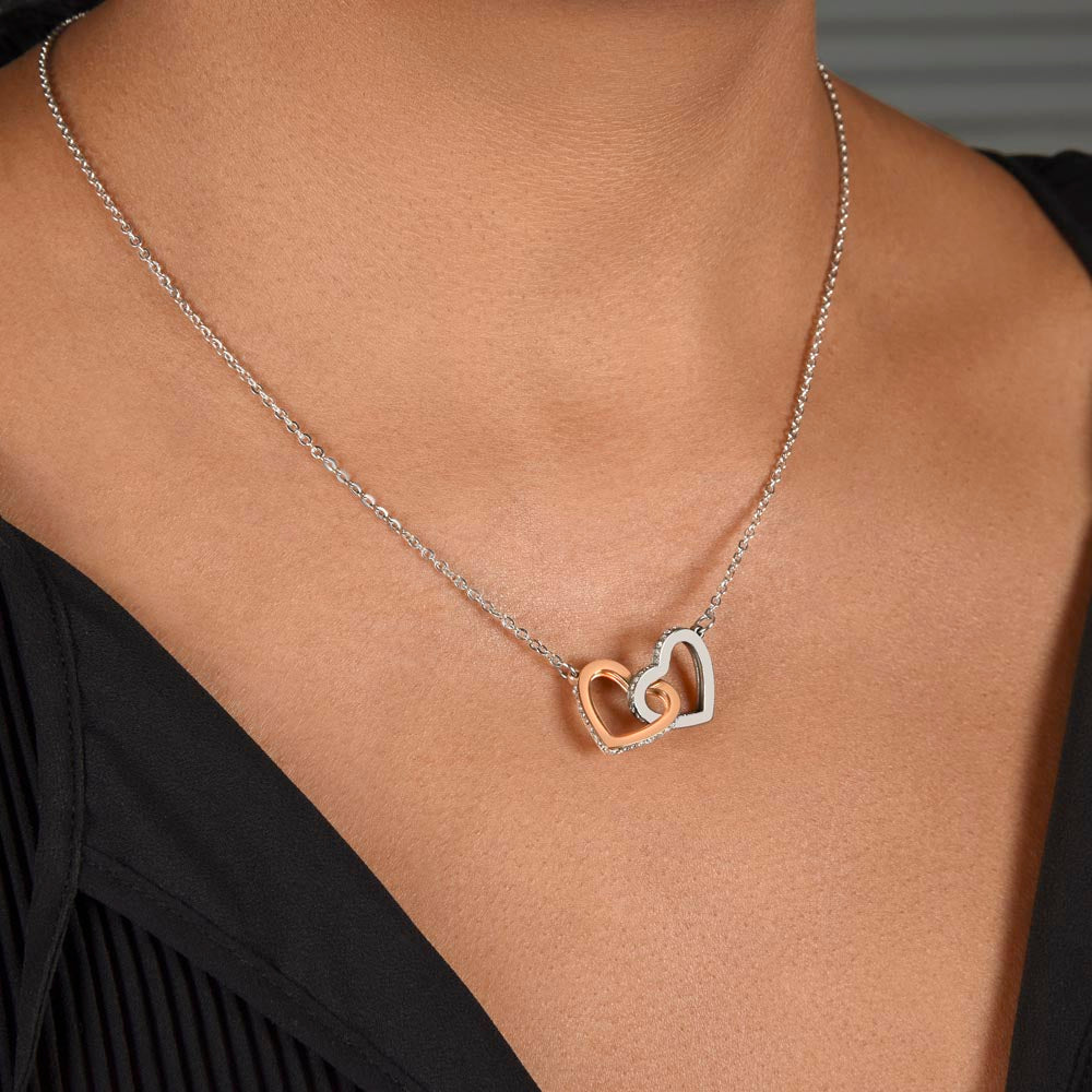 Amazing Mom - Interlocking Hearts - Mother'S Day - Nurse Interlocking Hearts Necklace