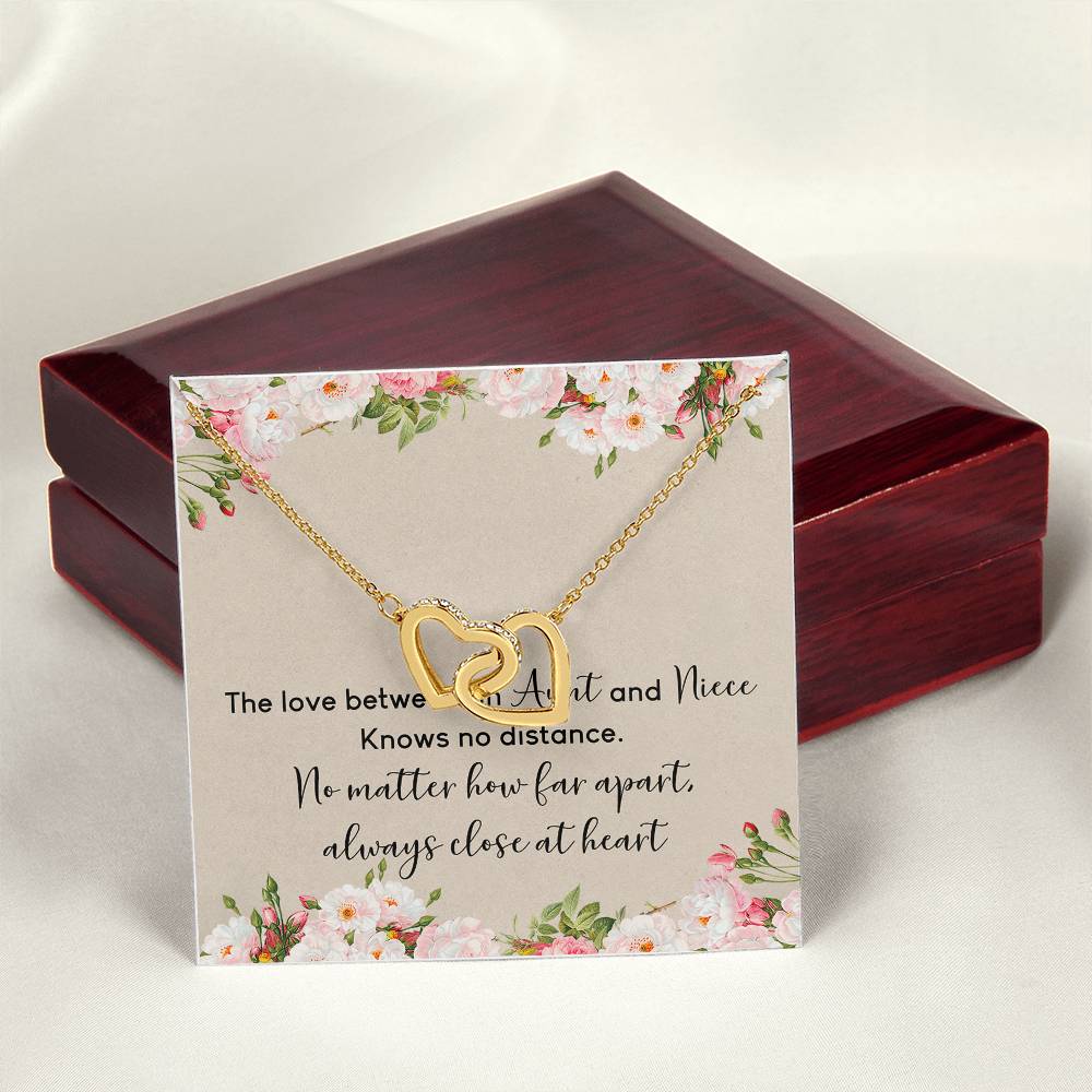 Aunt And Niece The Love No Distance Interlocking Hearts Necklace Birthday Message Card Gift