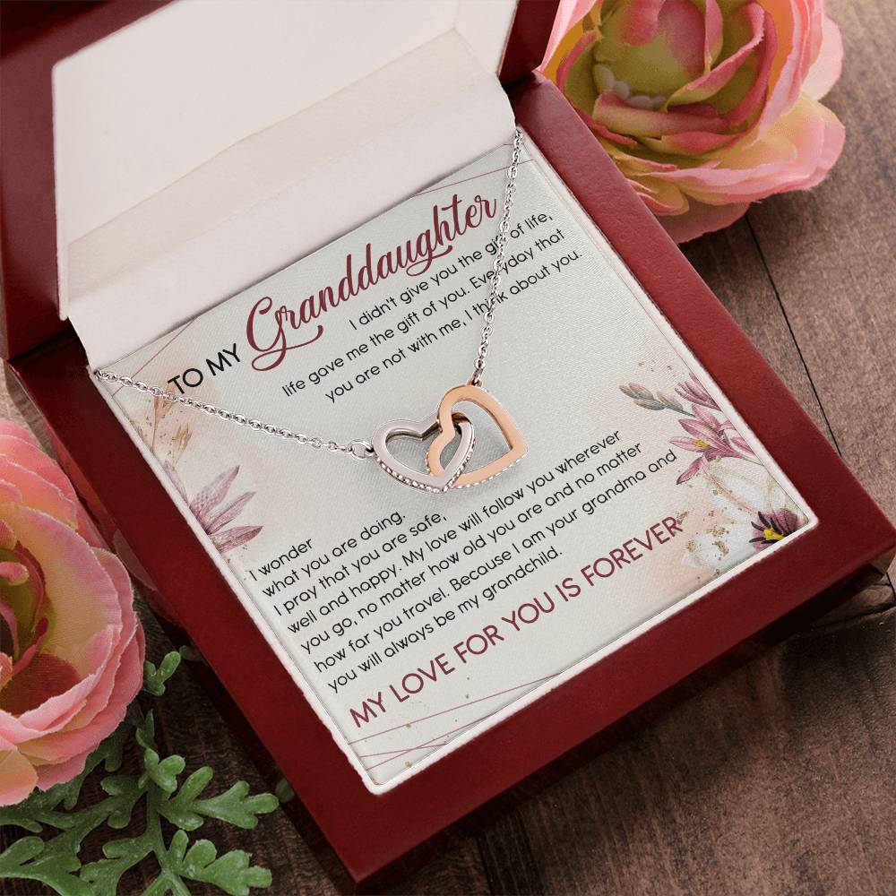 To My Granddaughter Interlocking Hearts Necklace Message Card