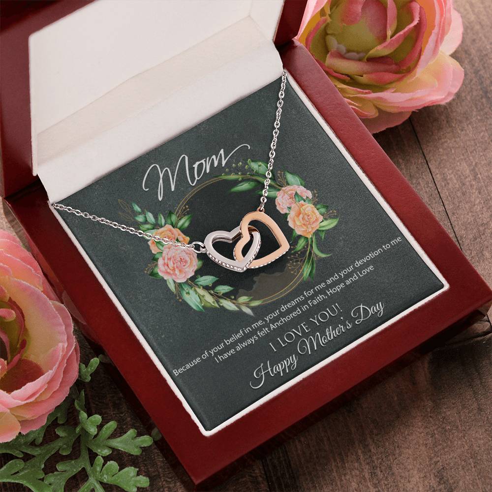 To My Mom Interlocking Hearts Necklace