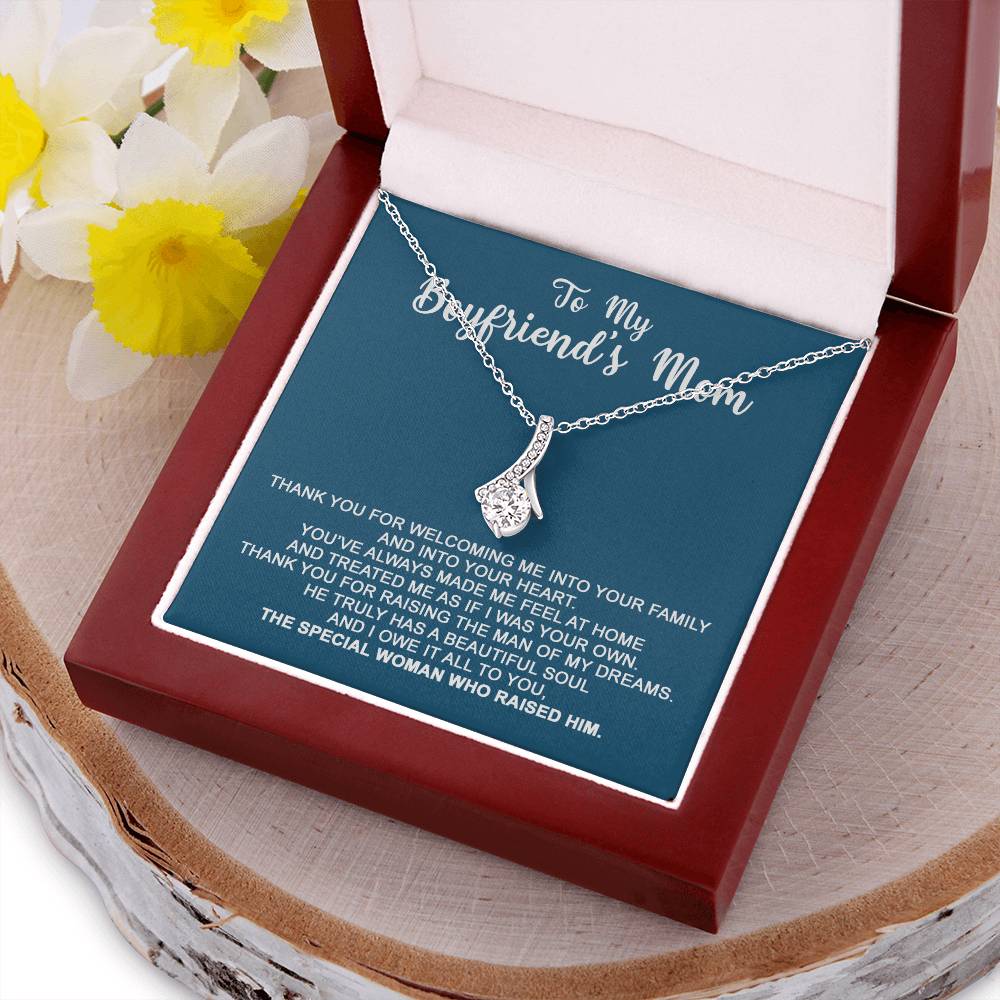 To My Boyfriend's Mom - I Owe It All To You - Necklace 1  Alluring Beauty Necklace