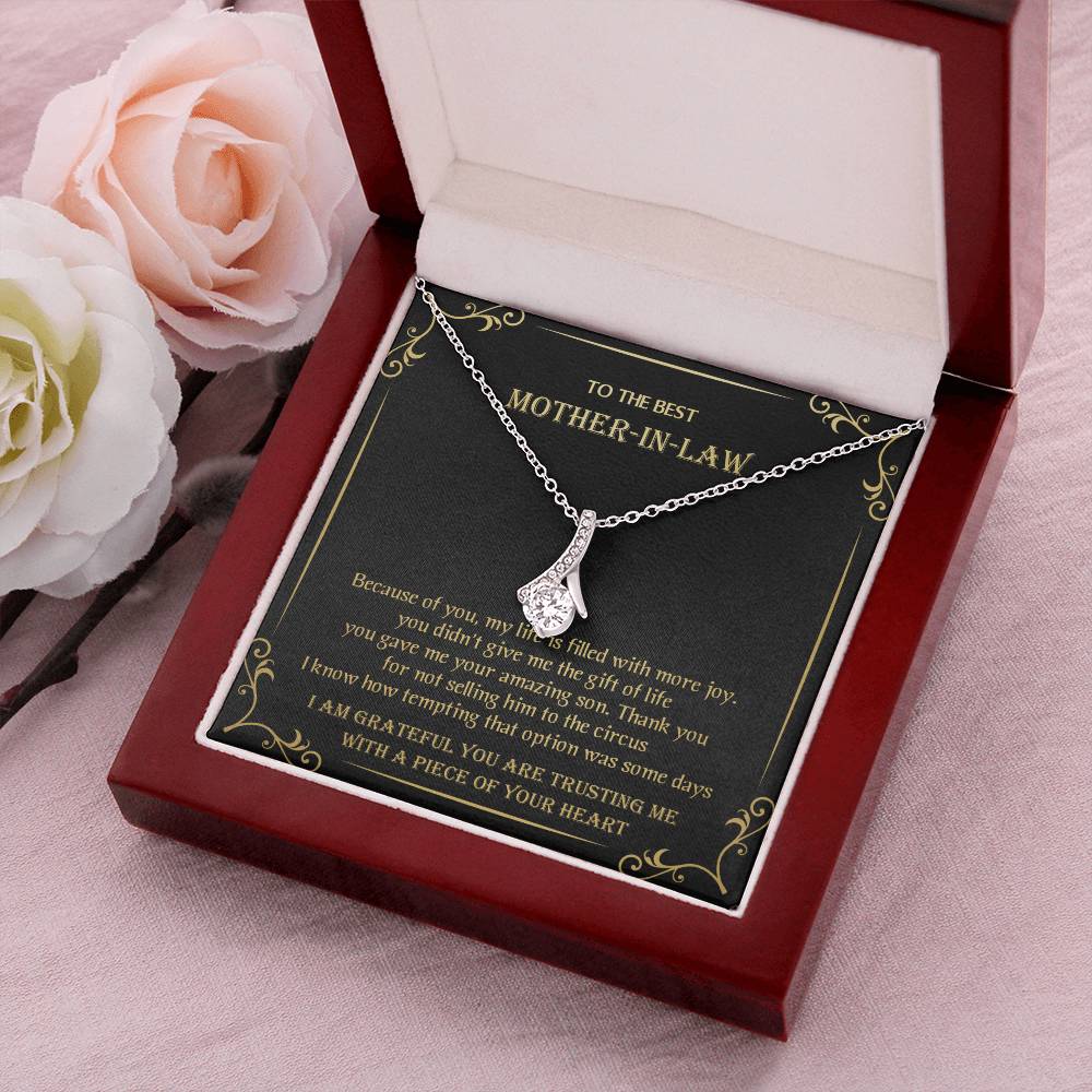 Gift For Mother-In-Law - You Gave Me Your Amazing Son - Alluring Alluring Beauty Necklace